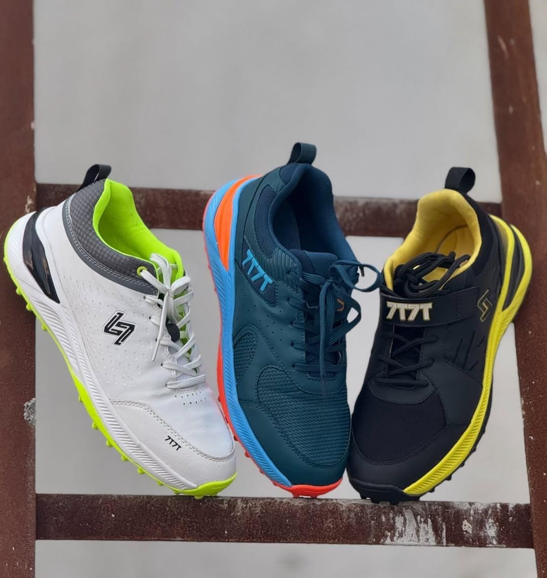 Cricket Shoes
